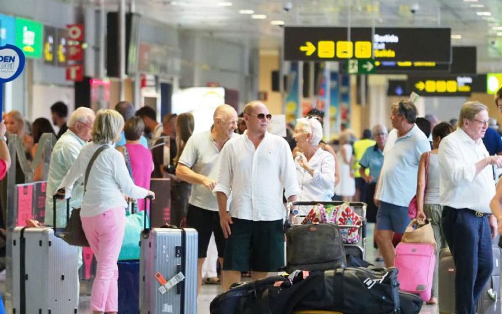 Más de 31.000 pasajeros transitarán por el aeropuerto de Ibiza este Fin de Año