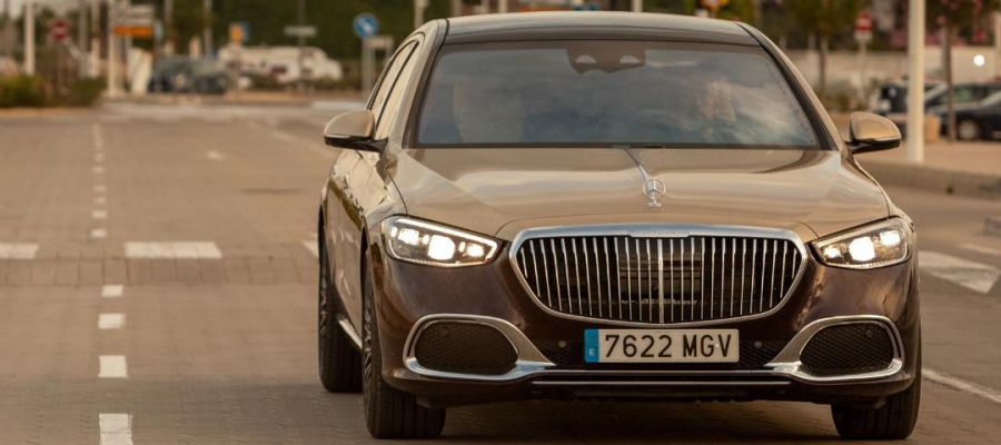 Take advantage of rainy days and bad weather in Ibiza: Private transfers to discover another side of the island.