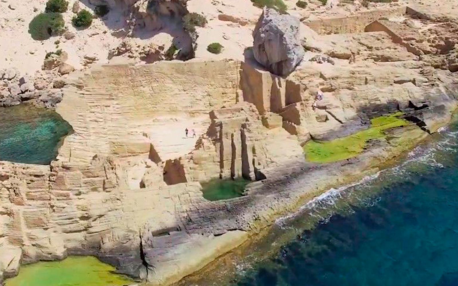 3 lugares para conocer con chófer privado en Ibiza, y hacer de tu viaje a la isla una experiencia única.
